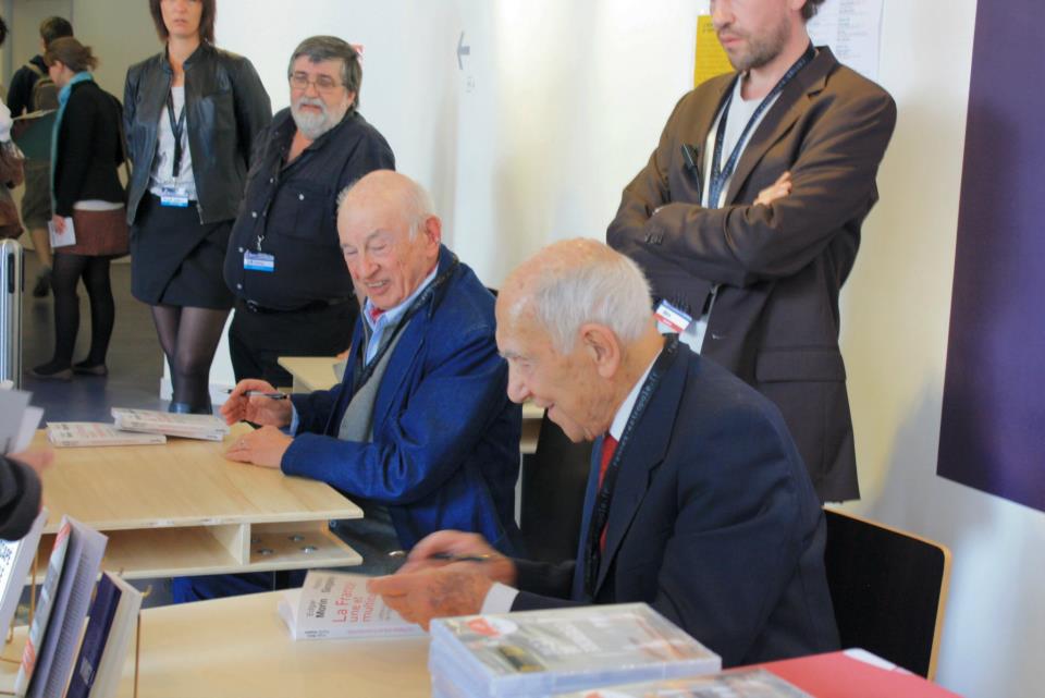 318243_10150761910350498_2030492741_n